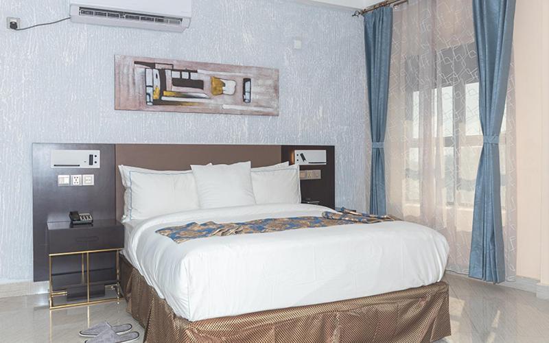 Hotel Le Figaro Дуала Екстер'єр фото